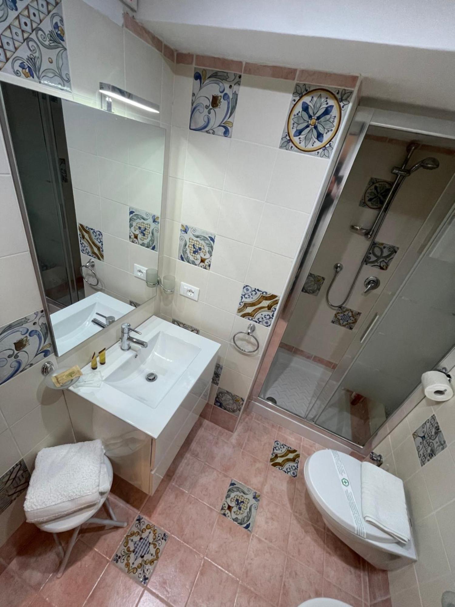 Taormina'S Sun Apartment Buitenkant foto