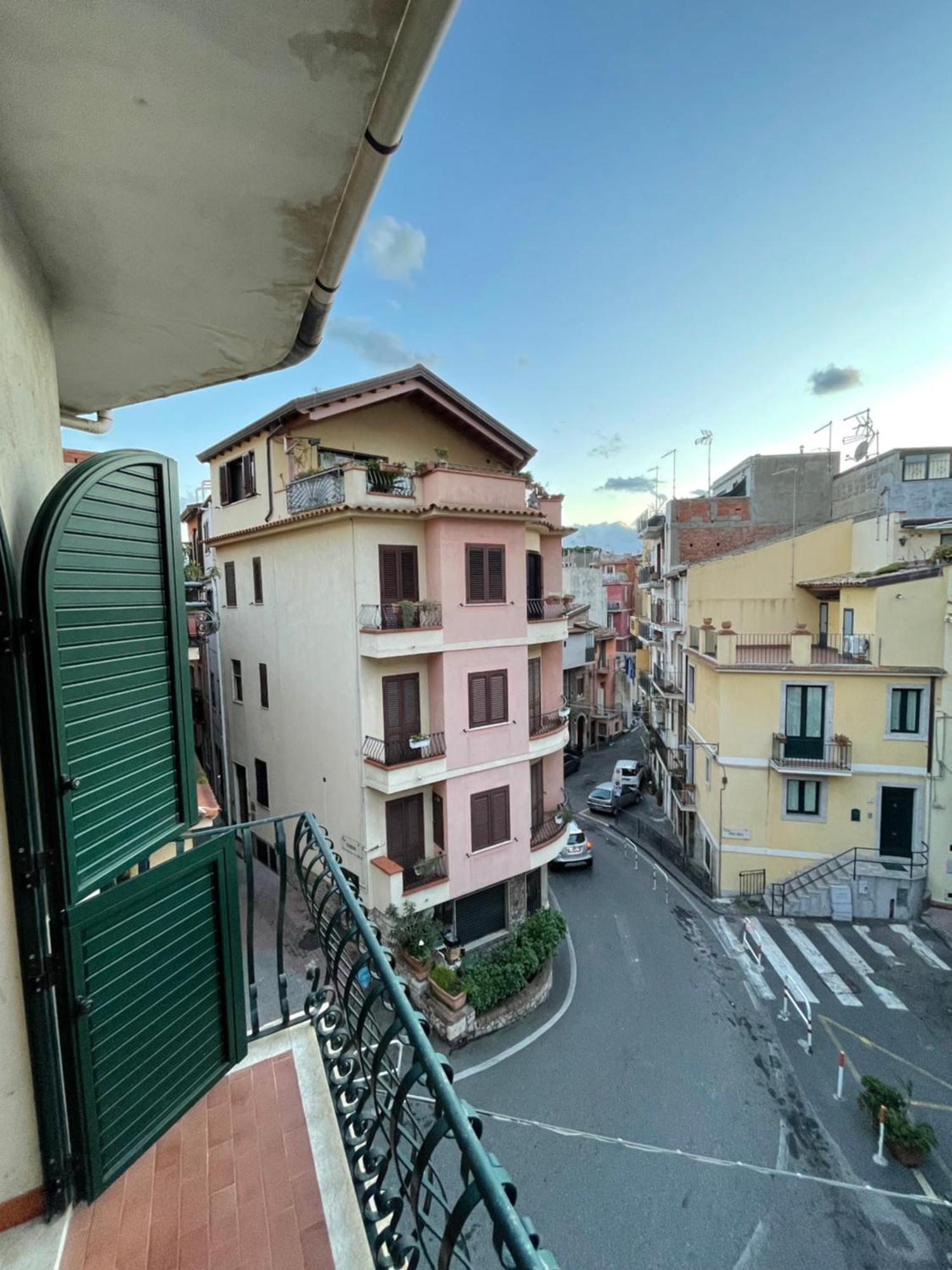 Taormina'S Sun Apartment Buitenkant foto