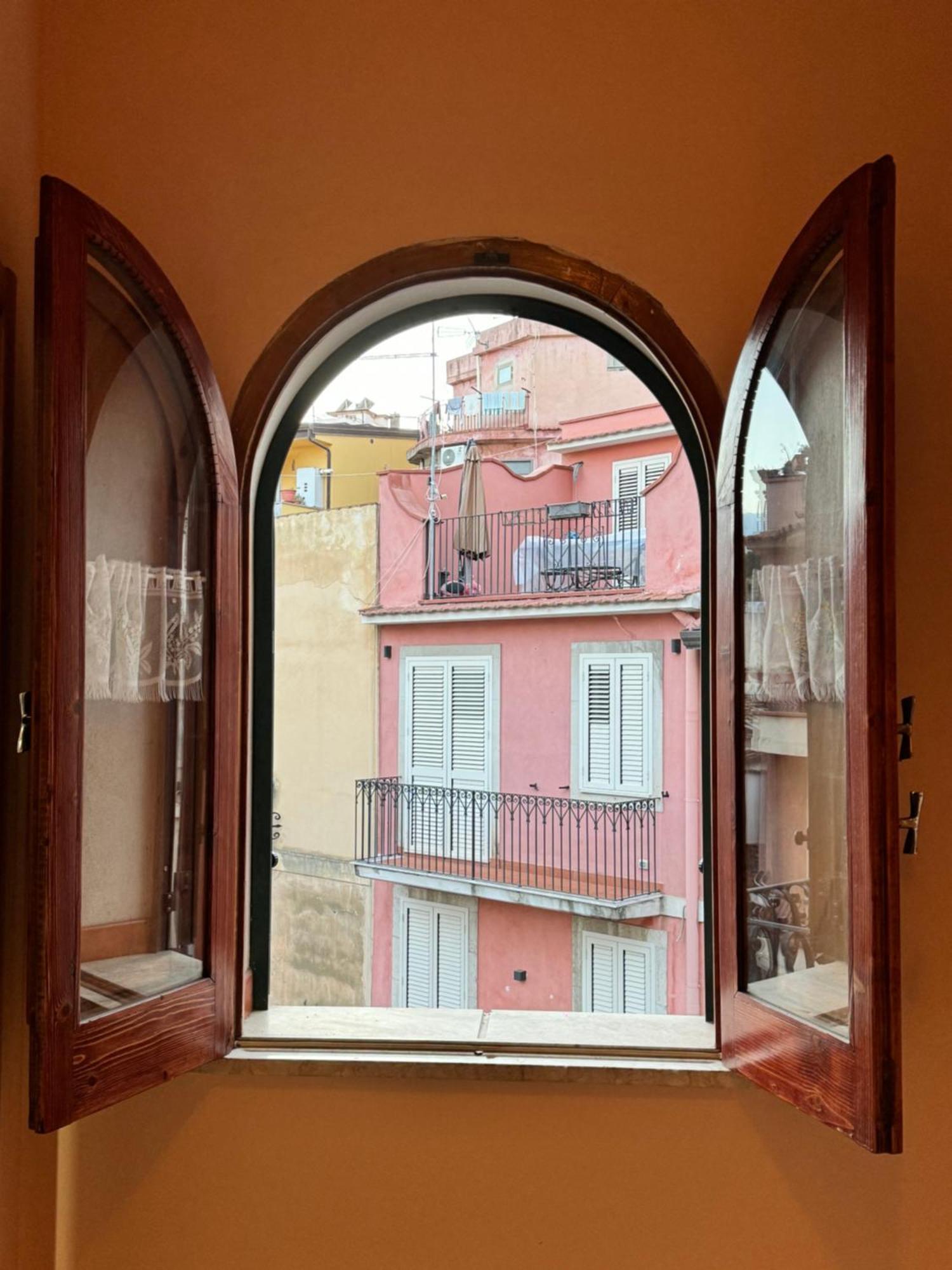 Taormina'S Sun Apartment Buitenkant foto